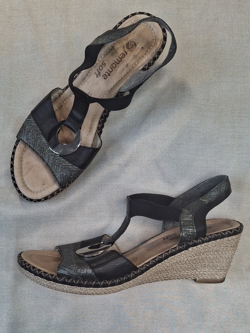Remonte Soft Black Metallic Wedge Sandals T-Strap Comfort Shoes Sz 41 / US 10